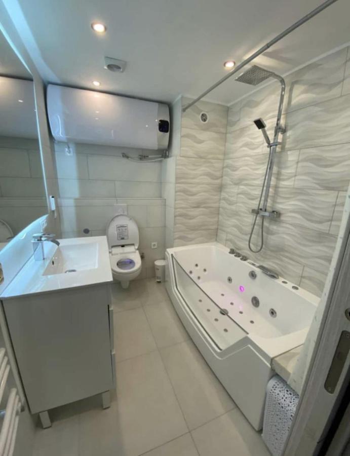 Manhattan Apartment Empuriabrava Exteriör bild