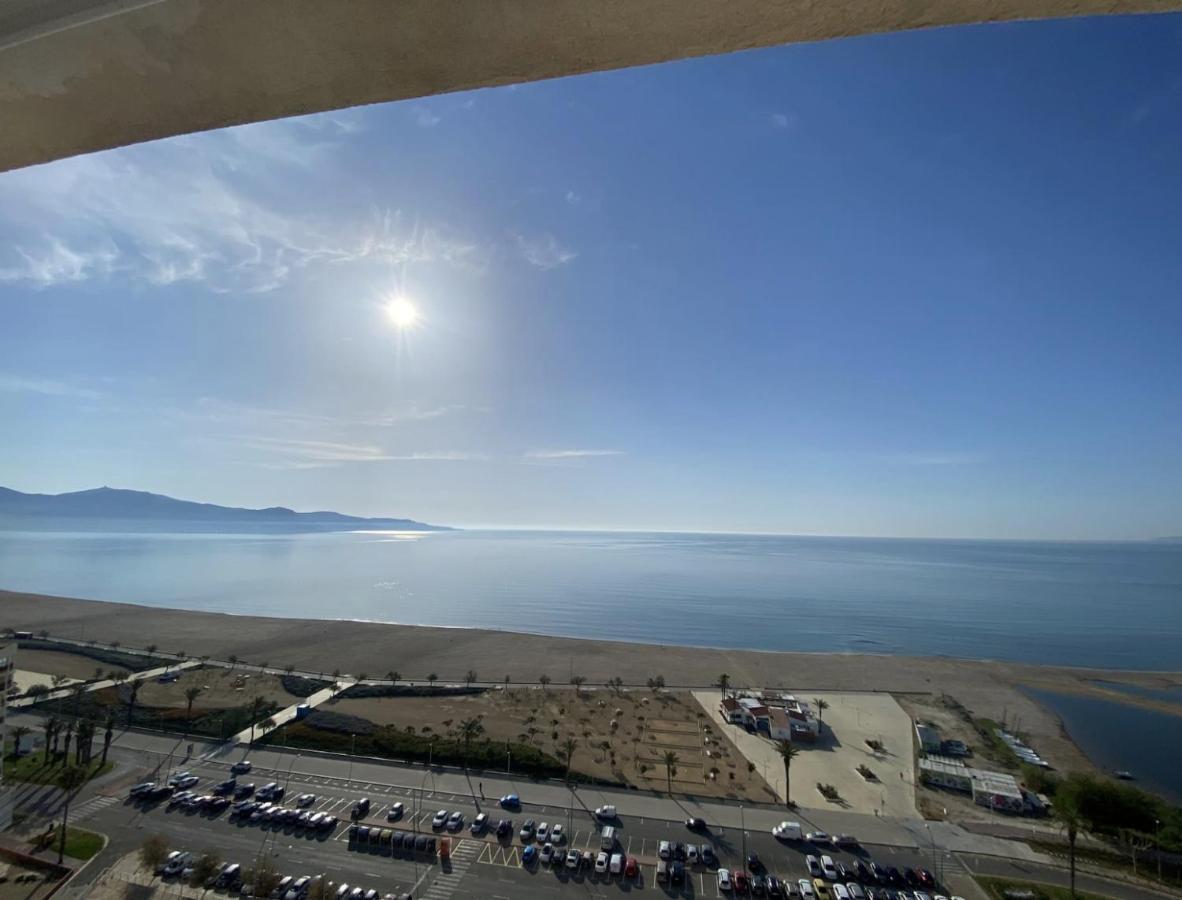 Manhattan Apartment Empuriabrava Exteriör bild